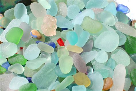 Preserving the Legacy of Sea Glass: Documenting a Vanishing Treasure